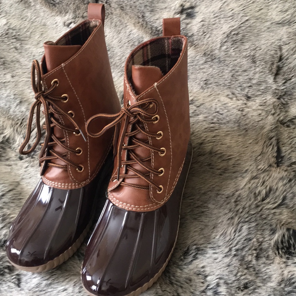 Brown Duck Boots 🦆❤